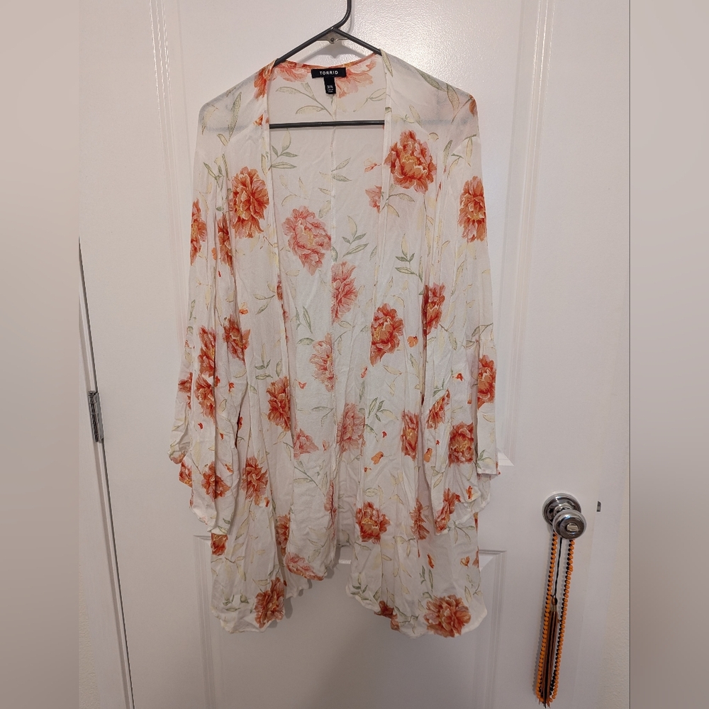 Torrid Ivory & Orange Floral Chiffon Kimono Size 3X
